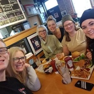 Meet your Posher, Sandy